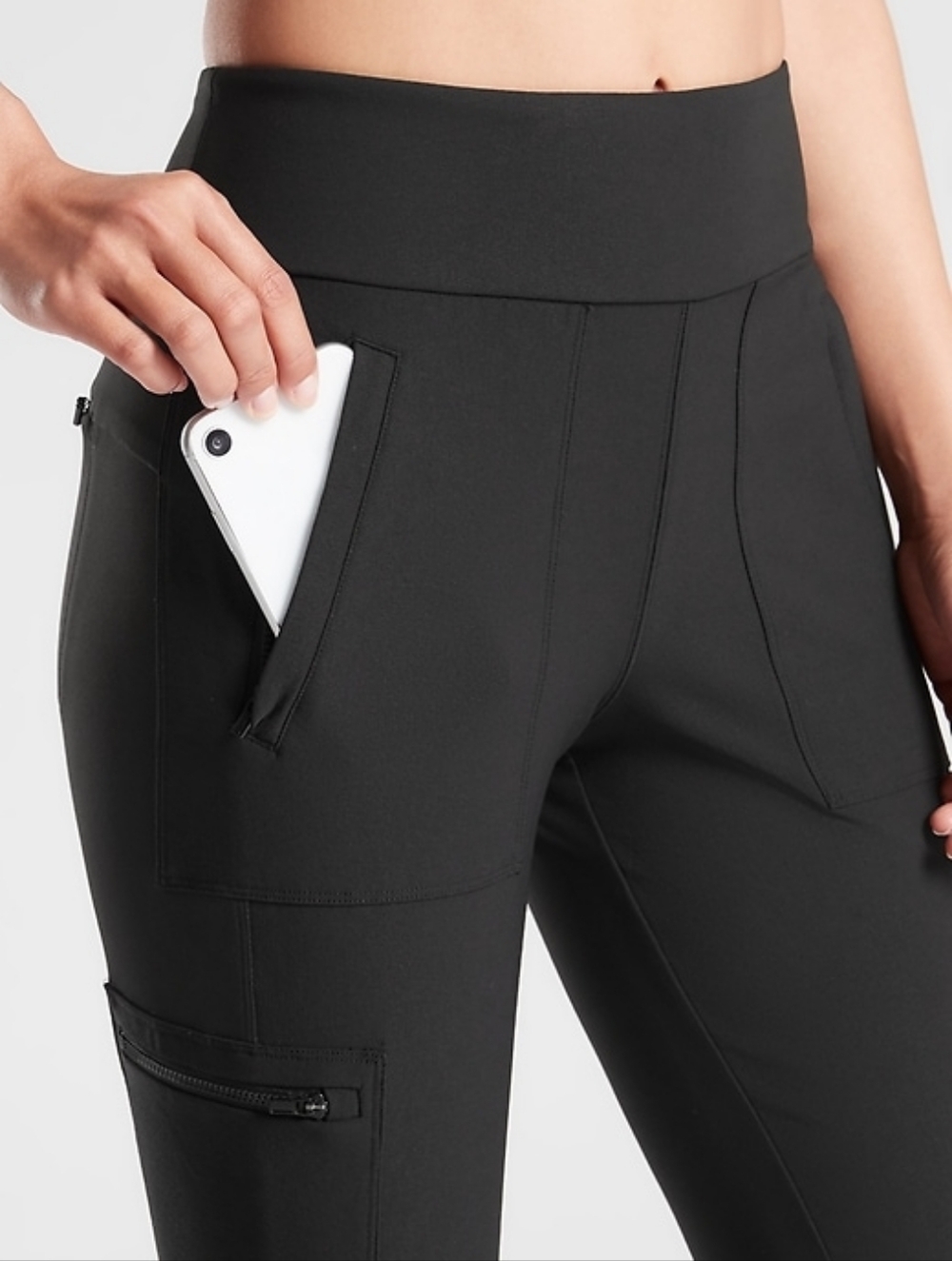 🔴LOWEST! Athleta Black Headlands Hybrid Cargo Hiking Tight with Zipper Pockets